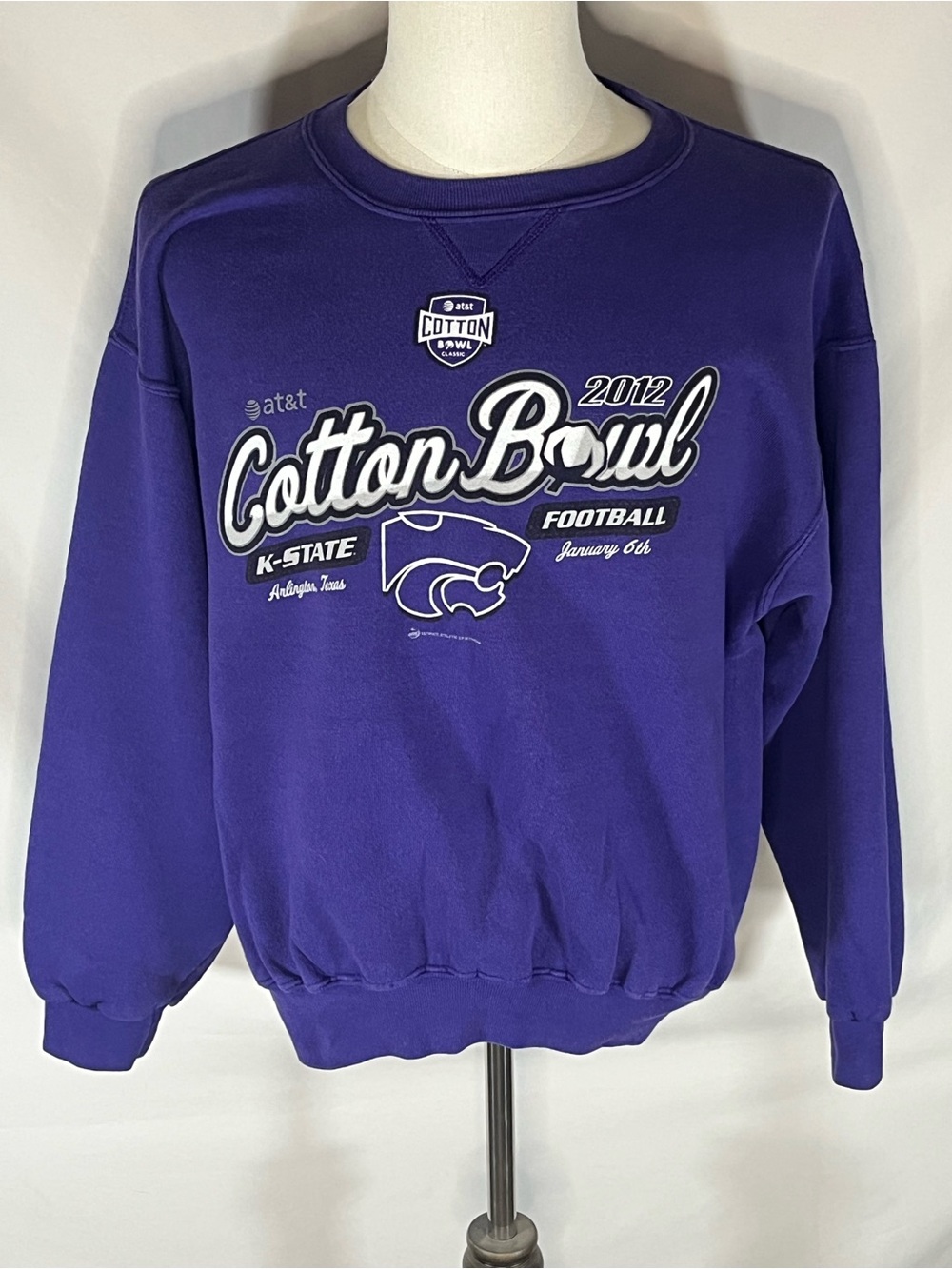 ⁠Soffe Kansas State Wildcats NCAA 2012 Cotton Bowl Men’s Sweatshirt Large